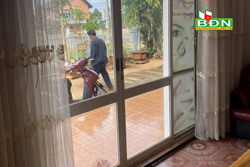 Mở khóa iPhone trộm cắp không được, đến công an đầu thú