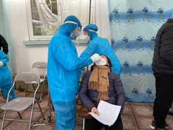 Mắc lại Covid-19 trong thời gian ngắn, vì sao?