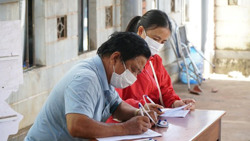 Sử dụng thuốc kháng vi rút trị COVID-19: Cần tuân theo chỉ định của bác sĩ