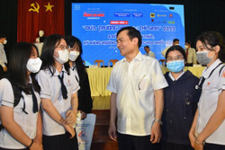 Thay đổi tuyển sinh có ảnh hưởng quyền tự chủ đại học?