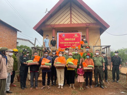 Công an huyện Krông Búk chung tay hướng về cộng đồng