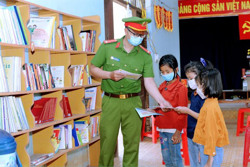 Thêm "không gian đọc" cho vùng khó khăn