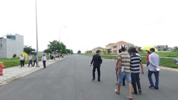 Giá bất động sản tăng tràn lan khắp nơi