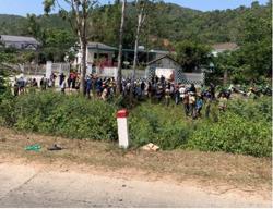 Nghi vấn xe con tông xe máy đi trộm chó mèo, 2 người thương vong