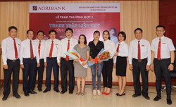 Agribank Đắk Lắk: Nhiều giải pháp thúc đẩy thanh toán không dùng tiền mặt