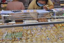 Giá vàng hôm nay 29-4: Vọt lên khi kinh tế Mỹ suy yếu