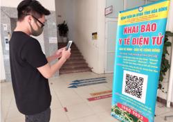 Xem xét tạm ngừng khai báo y tế nội địa