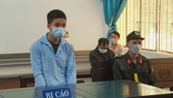 Bị đuổi đánh, thanh niên rút dao đâm “trai làng” trọng thương