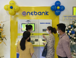 Nam A Bank khai trương điểm giao dịch mới ONEBANK tại Buôn Ma Thuột.