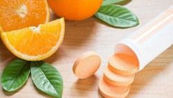 Sử dụng Vitamin C như thế nào để phòng, chống Covid-19?