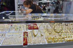 Giá vàng hôm nay 8-4: Tăng tiếp khi kênh sinh lời khác kém hấp dẫn