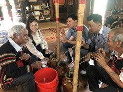 Để du khách gắn cùng điểm đến