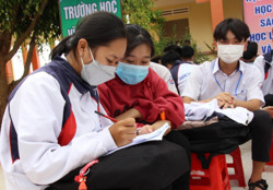 Linh hoạt tổ chức dạy học, ôn tập kiến thức cho học sinh lớp 12