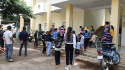 Khai tử con khi còn sống, người mẹ tường trình gì?