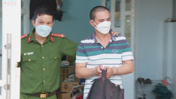 Bắt giữ đối tượng tham ô và lừa đảo chiếm đoạt tài sản