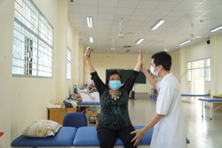 Loạn quảng cáo liệu pháp điều trị hậu Covid-19