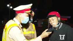 Cảnh sát giao thông huyện Cư M'gar: Tăng cường xử lý vi phạm về nồng độ cồn