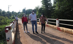 Đoàn công tác Ngân hàng Thế giới kiểm tra, đánh giá hiệu quả Dự án LRAMP tại tỉnh Đắk Lắk