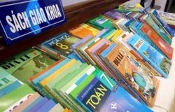 Sách giáo khoa sẽ được sử dụng tiết kiệm theo chỉ thị mới?