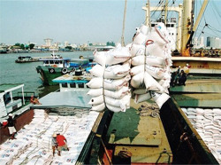 Xuất khẩu gạo 6 tháng cuối năm có khởi sắc?