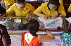 Giá vàng hôm nay 16-6: Đảo chiều vọt lên dù Mỹ tăng thêm lãi suất