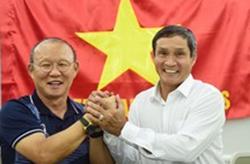 Thủ tướng Phạm Minh Chính gửi lời cảm ơn HLV Park Hang-seo và HLV Mai Đức Chung