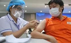 Có bắt buộc tiêm vắc-xin Covid-19 mũi nhắc lại không?