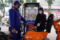 VCCI đề xuất bỏ thuế tiêu thụ đặc biệt đối với xăng