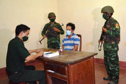 Bắt quả tang 3 đối tượng sử dụng trái phép chất ma túy