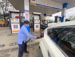 Bộ Công Thương lên tiếng về thông tin nhập xăng Malaysia giá 13.000 đồng/lít