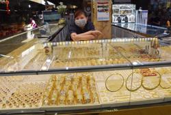 Giá vàng hôm nay 6-6: Vàng SJC lại giảm mạnh