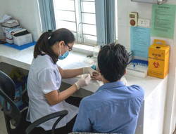 Chú trọng hỗ trợ bệnh nhân đồng nhiễm HIV và Viêm gan C