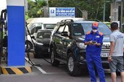 Giá xăng dầu tại Việt Nam có thể sẽ giảm 7 lần tăng liên tiếp