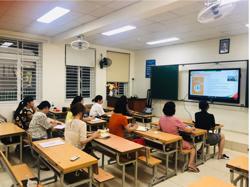 Bồi dưỡng giáo viên trước áp lực tự đổi mới