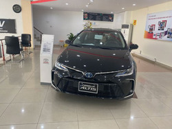Người dùng còn kén xe hybrid