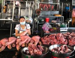 Giá thịt heo tăng "đẩy" CPI tháng 7 tăng 0,4%