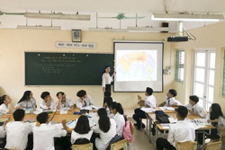 Học Sử để thêm yêu lịch sử nước nhà. Bài 2: Khối xã hội đã qua thời cạn nguồn tuyển?