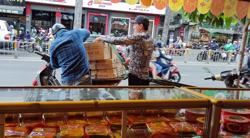 Bánh trung thu nở rộ thương hiệu riêng