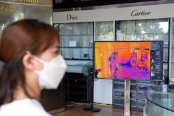 Kích hoạt việc đo thân nhiệt tại cửa khẩu để giám sát bệnh đậu mùa khỉ