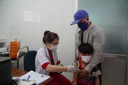 Huyện Krông Búk: Nỗ lực gia tăng tỷ lệ bao phủ vắc xin phòng COVID-19