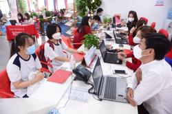 Liên tục điều chỉnh lịch thanh toán trực tuyến