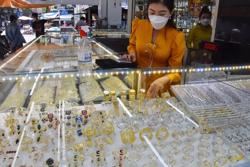 Giá vàng hôm nay 24-8: Tăng dựng đứng do USD đảo chiều giảm giá