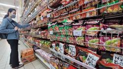 Bỏ ngỏ quy định "chất cấm" trong thực phẩm: Doanh nghiệp vướng, người tiêu dùng lo