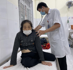 Hút thuốc lá thụ động: Tăng nguy cơ mắc bệnh phổi tắc nghẽn mãn tính