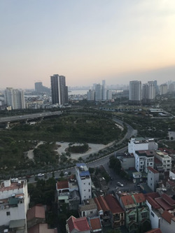 Thị trường bất động sản cuối năm: Thận trọng và nghe ngóng