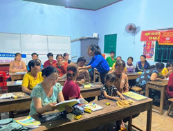 Góp sức trẻ vì cộng đồng