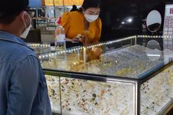 Giá vàng hôm nay 15-9: Giảm về mức thấp nhất trong gần 9 tháng qua