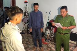 Bắt 2 đối tượng cướp giật tài sản sau hơn 2h tiếp nhận tin báo