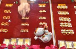 Giá vàng hôm nay 18-9: Vàng trang sức mua vào chỉ còn 50,35 triệu đồng/lượng