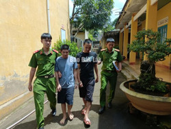 Công an huyện Krông Ana bắt hai đối tượng nghiện gây ra 16 vụ trộm cắp